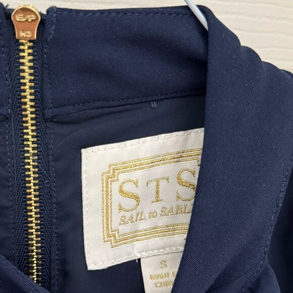 Sail to Sable Scalloped Edge Sleeveless Blouse Size Small Navy Blue Preppy - Picture 5 of 5